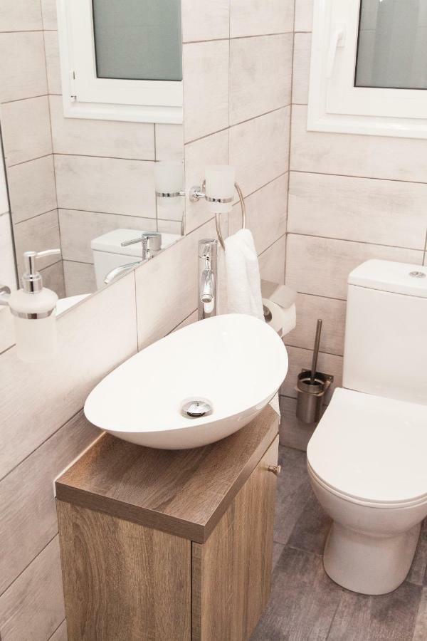 Cozy Penthouse With Stunning View To Acropolis! Appartement Athene Buitenkant foto